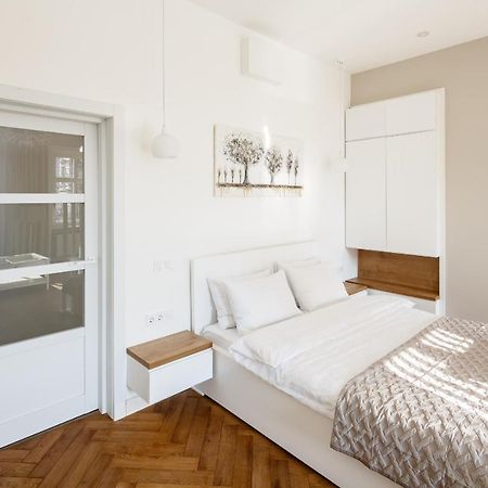 Palace View Apartments - 24 Kopernyka Str. إلفيف المظهر الخارجي الصورة